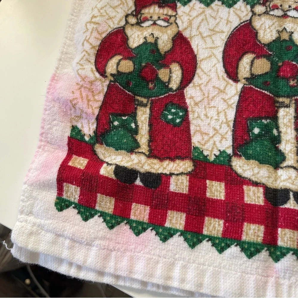 3/$15 Vintage Royal Terry Three Santa Claus Christmas Kitchen Towel (Pink Stain)